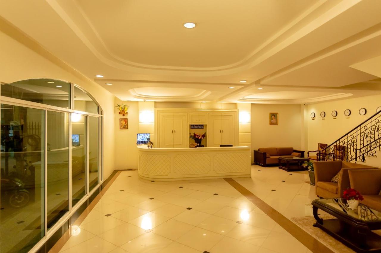 Ivory Palace Hotel Pattaya Bagian luar foto